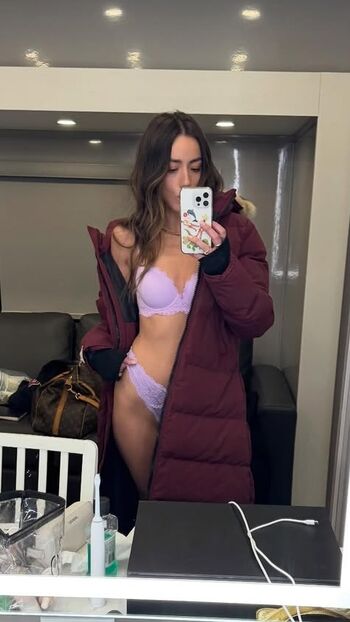 Chloe Bennet