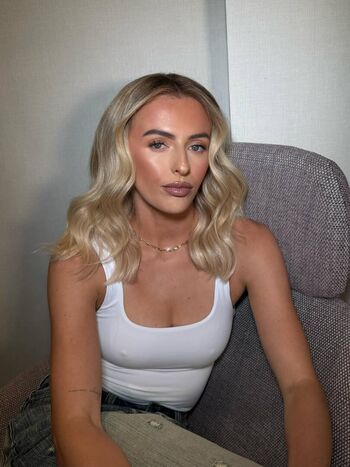 Full leaked Chloe kelly page private photo