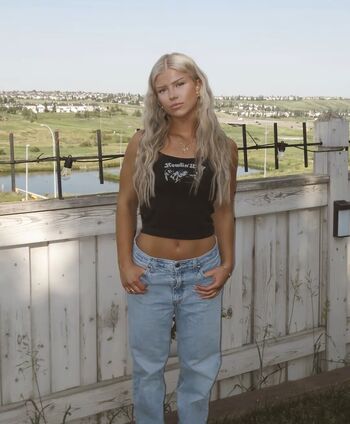 Full leaked Chloe lippai private photo