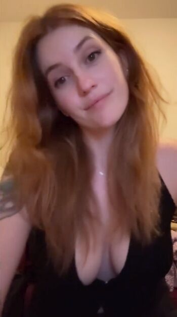 Full leaked Chloe maddren private photo
