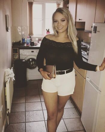 Full leaked Chloe mcarthur private photo