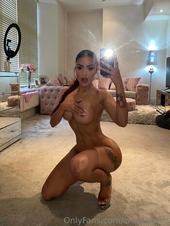 Full leaked Chloe saxon private photo