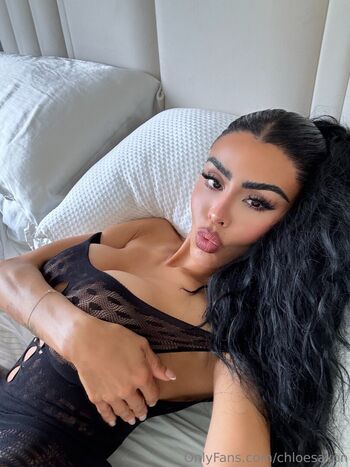 Chloe Saxon