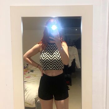 Full leaked Chloe private photo