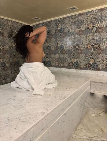 Full leaked Chloecvlogs private photo