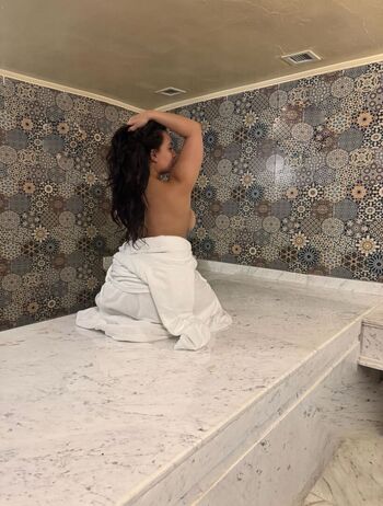 Full leaked Chloecvlogs private photo