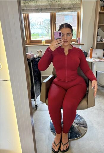 Full leaked Chloefit uk private photo