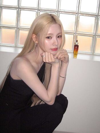 Full leaked Cho mi yeon page private photo