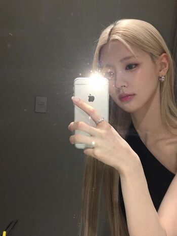 Cho Mi-yeon