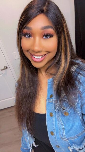 Full leaked Chocolatediosa private photo