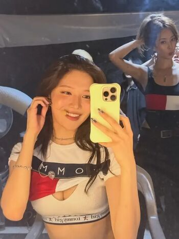 Full leaked Choi soo young page private photo