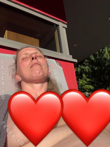 Full leaked Chrissy private photo