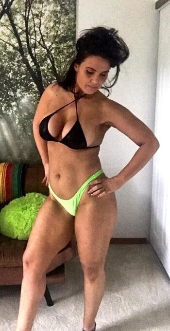 Full leaked Christina trainer private photo