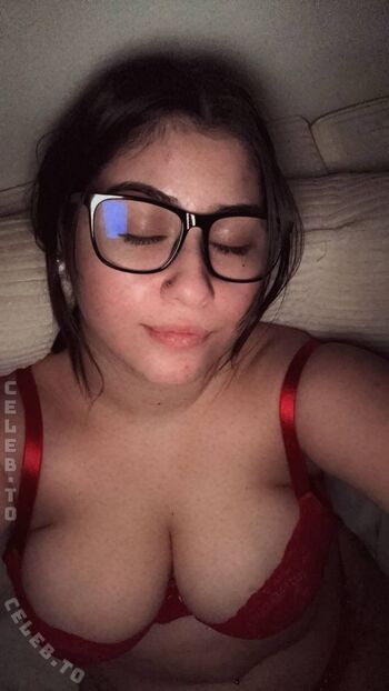 Full leaked Christinabischof private photo