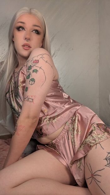 Full leaked Christinaloveu private photo