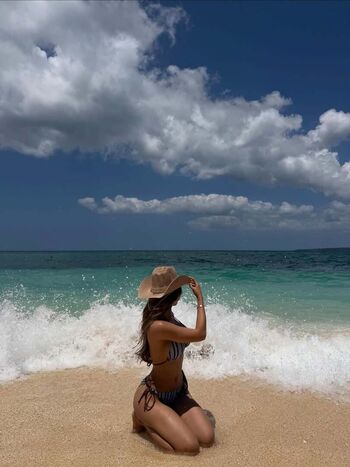 Full leaked Christine samson private photo