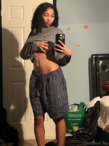 Full leaked Chronixx tay page private photo