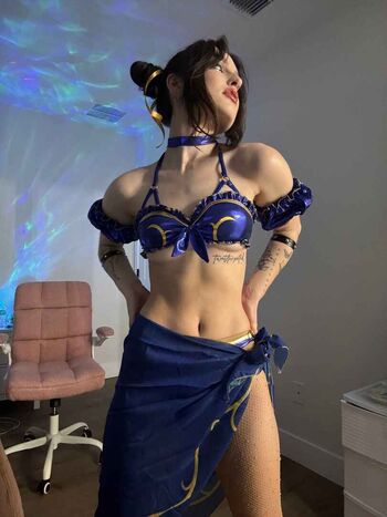 Full leaked Chun li cosplay private photo