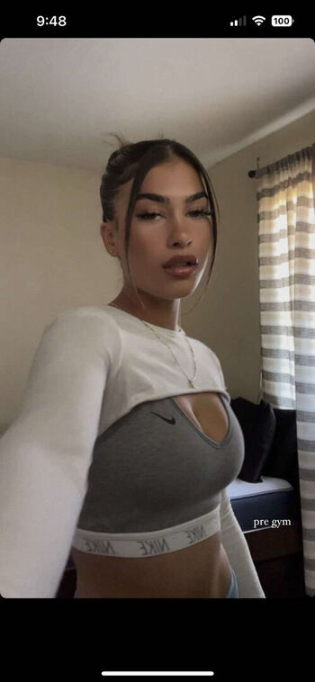 Full leaked Chvzvanessa page private photo