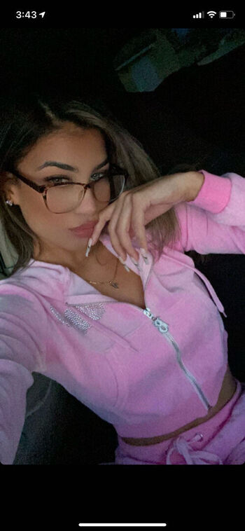 Chvzvanessa