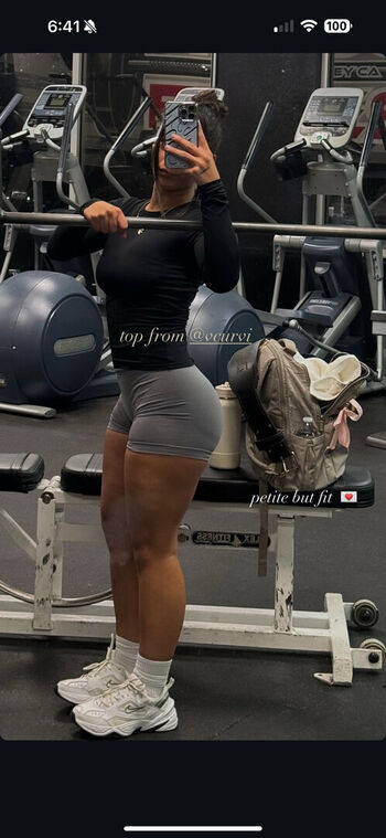 Full leaked Chvzvanessa private photo