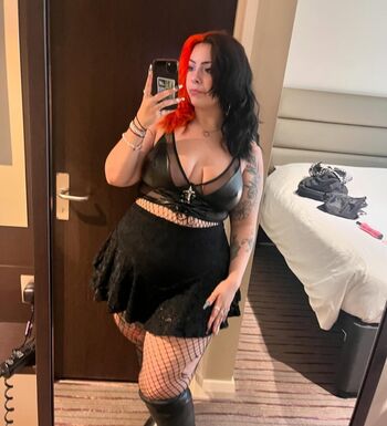 Full leaked Chx rliex private photo