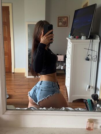 Full leaked Ciara wilmot private photo