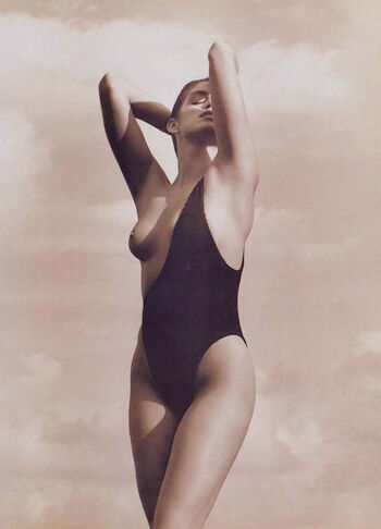 Full leaked Cindy crawford private photo