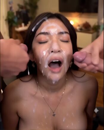 Full leaked Cinnabrit page private photo