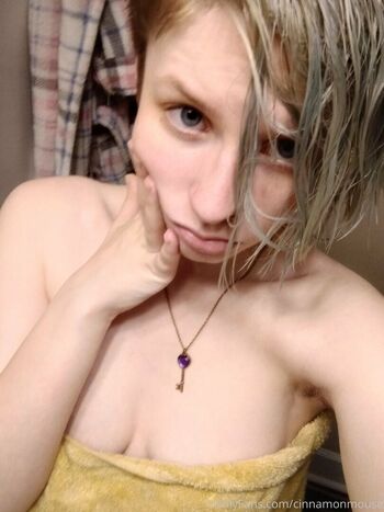Full leaked Cinnamonmouse page private photo