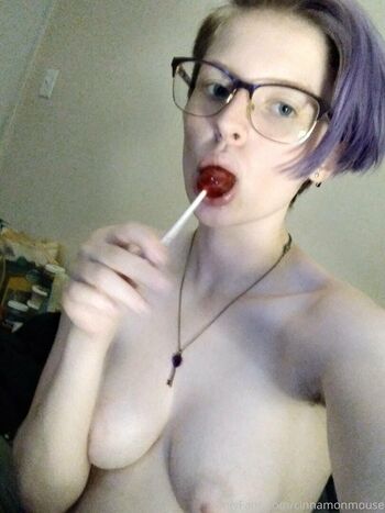 Full leaked Cinnamonmouse page private photo