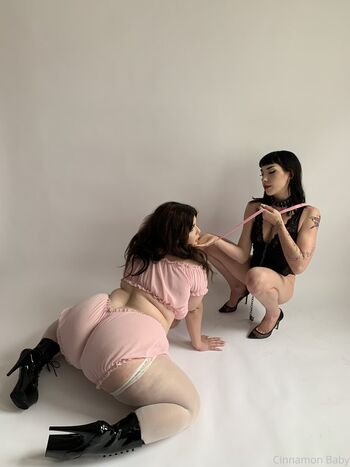 Full leaked Cinnamonnbaby private photo
