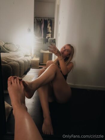 Full leaked Cirizzle private photo