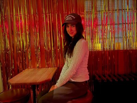 Full leaked Clairo page private photo
