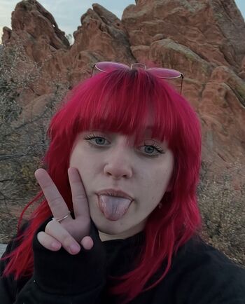 Full leaked Clammybambi private photo