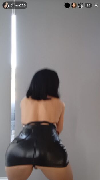 Full leaked Clapper page private photo