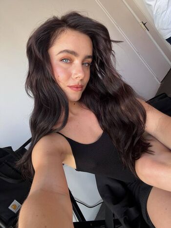 Full leaked Clara galle private photo