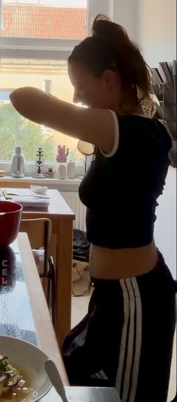 Full leaked Clara hunger private photo