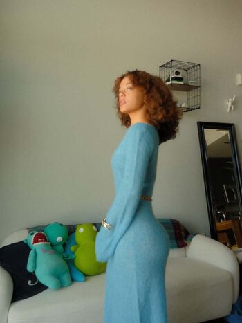 Full leaked Clara west private photo