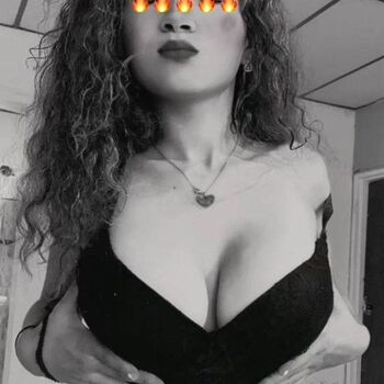 Full leaked Claralopez private photo