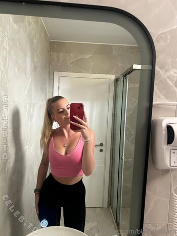 Full leaked Clariette private photo