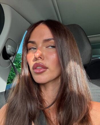 Full leaked Clarissa bea private photo