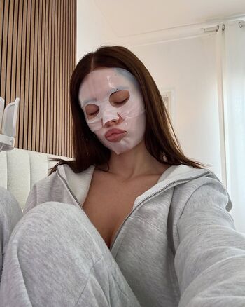 Full leaked Clarissa bea private photo
