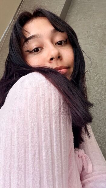 Full leaked Clea private photo