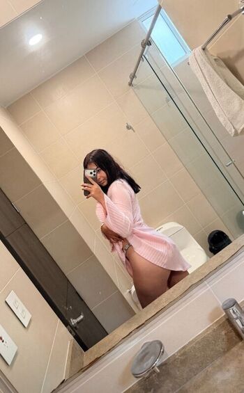 Full leaked Clea private photo