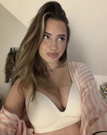 Full leaked Clemyaa private photo