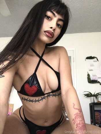 Full leaked Clleopatra private photo