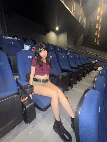 Full leaked Clo harrison page private photo