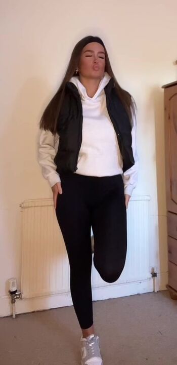 Full leaked Clodagh private photo