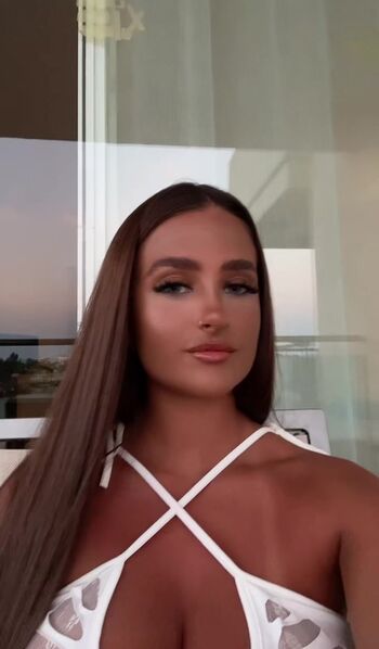 Full leaked Clodagh private photo